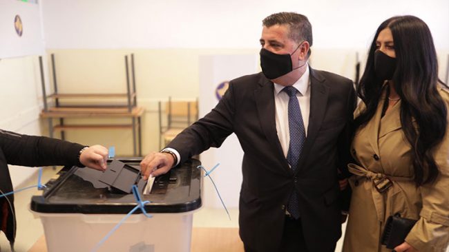 Voton Lutfi Haziri: Në këtë ditë të bardhë, ftoj qytetarët që në mënyrë solemne të votojnë për ta përmbyllur procesin zgjedhor