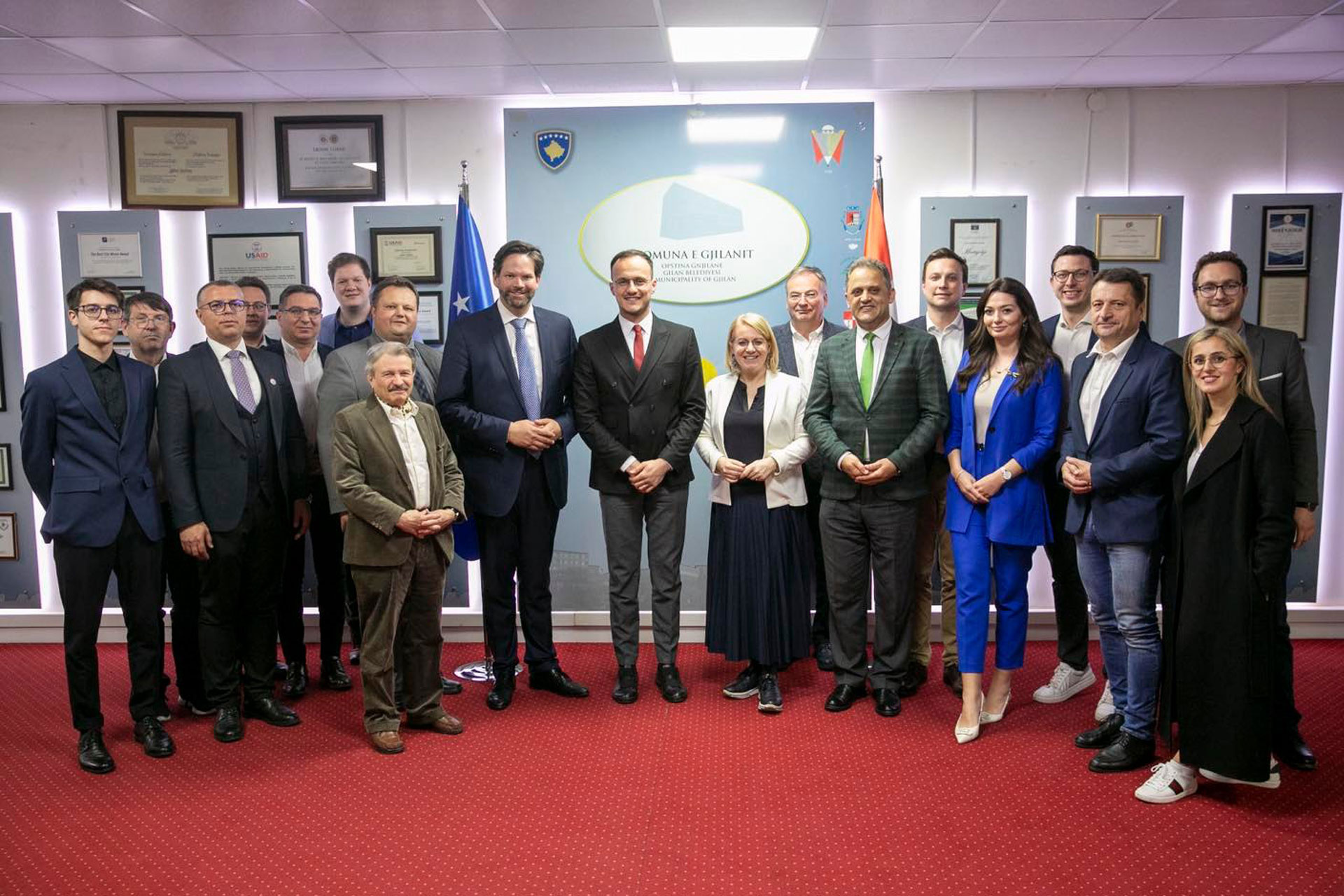 Hyseni: Mirënjohës ndaj miqve tanë austriakë, veçanërisht ndaj Eurodeputetit Mandl