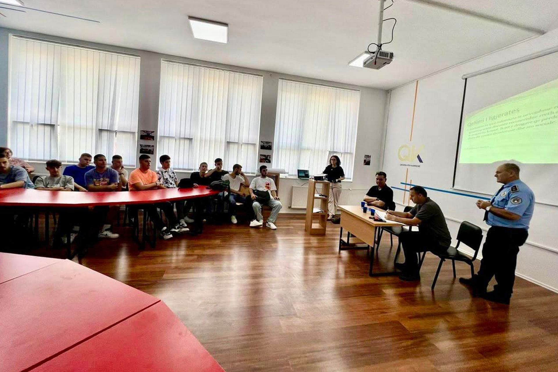 Në Qendrën e Karrierës mbahen ligjërata me nxënësit e klasave të 10-ta dhe 11-ta
