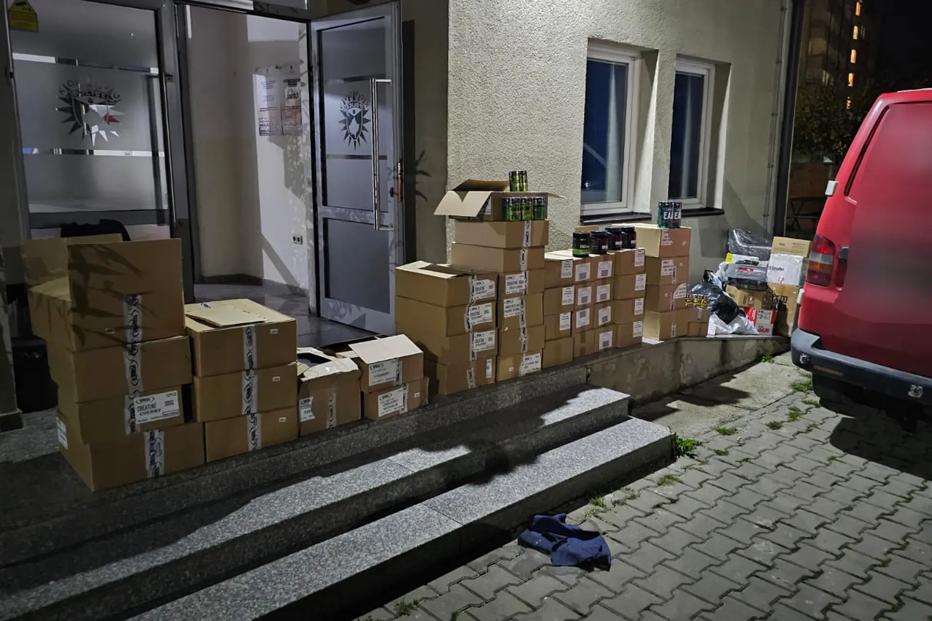 Policia dhe Dogana e Kosovës kapin mall të kontrabanduar në vlerë rreth 18 mijë euro