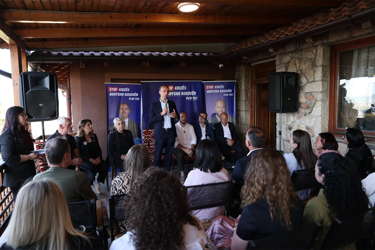 PDK-ja e Gjilan vazhdon takimet e fushatës me vajza dhe gra