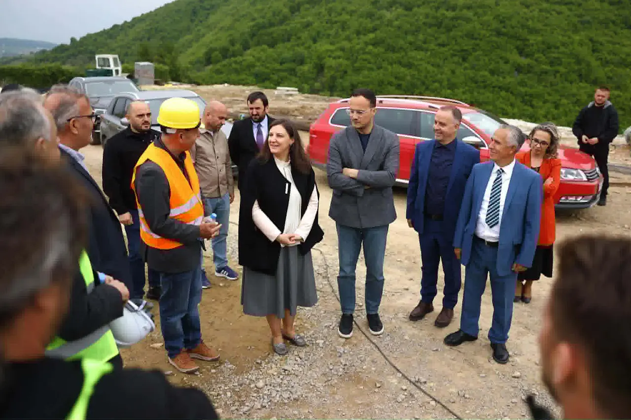 Ministrja Rizvanolli viziton “Hidromoravën”, vlerësohen projektet zhvillimore në sektorin e ujësjellësit
