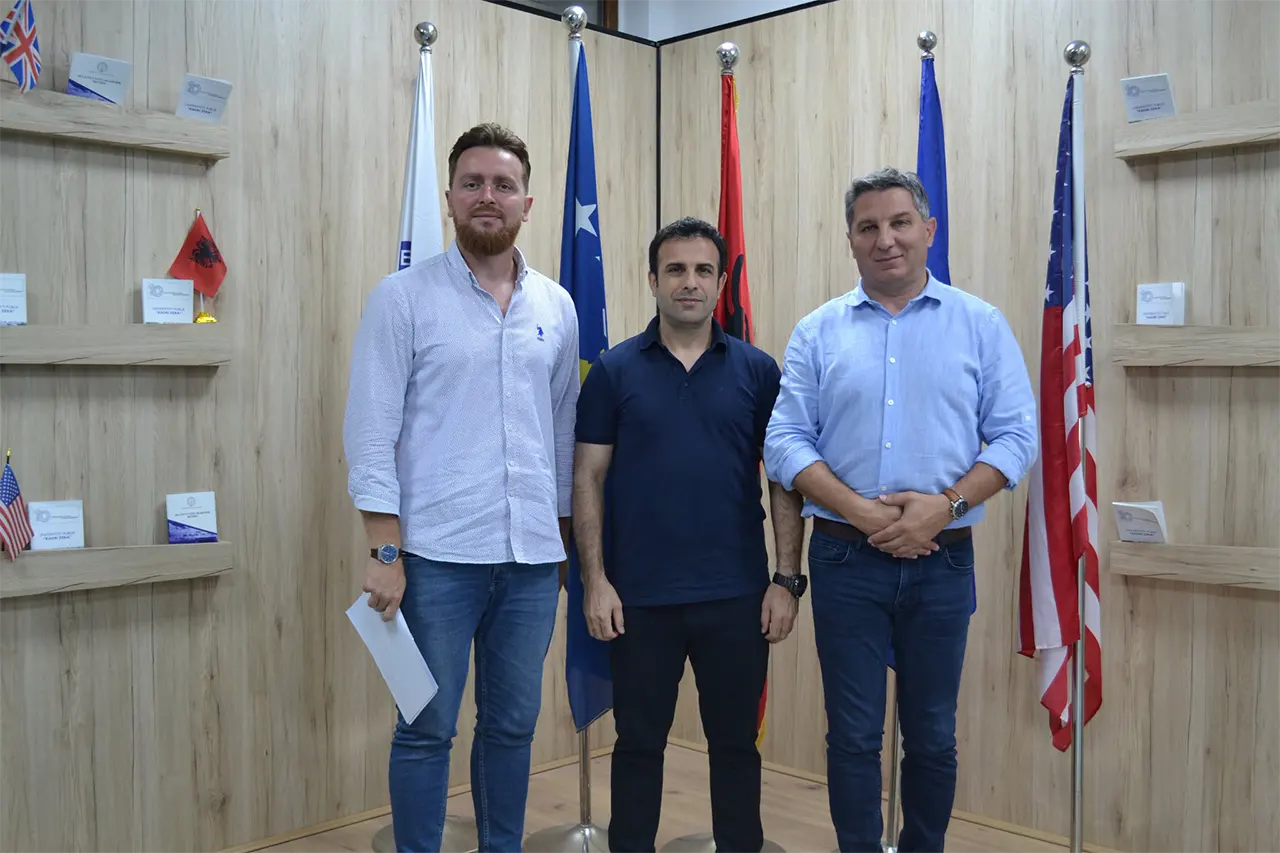 Profesori Bulent Akkaya nga Universiteti “Manisa Celal Bayar” pjesë e mobilitet akademik në UKZ