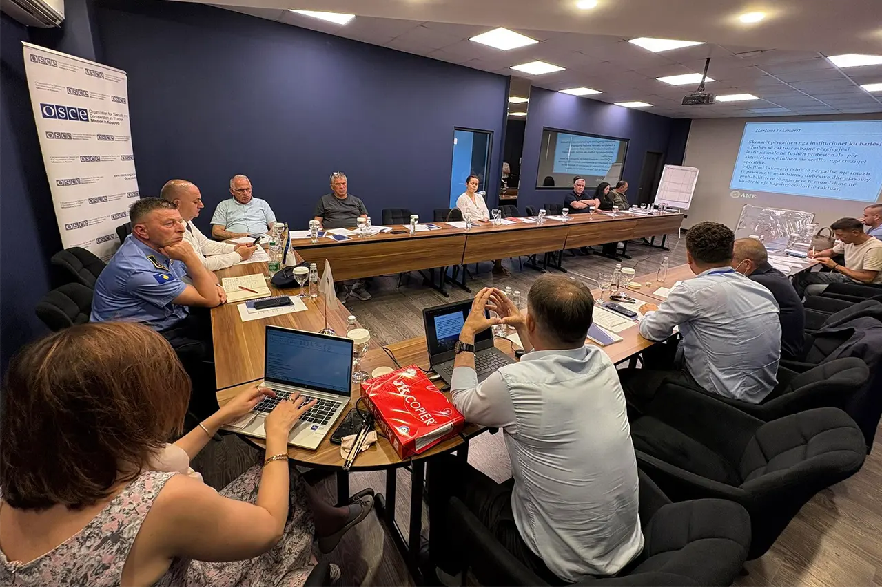 Punëtori me temë: “Ushtrim Tavoline – Tërmet”