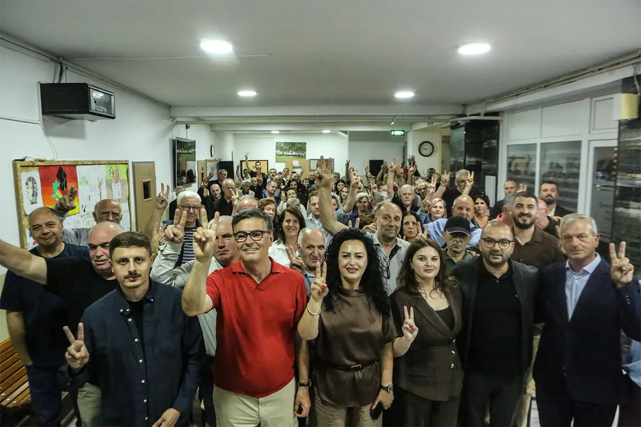 Haziri: Në Gjilan bashkohen tre brezat e LDK-së, ai i politikave të rezistencës, brezi i Republikës dhe brezi i Kosovës Europiane
