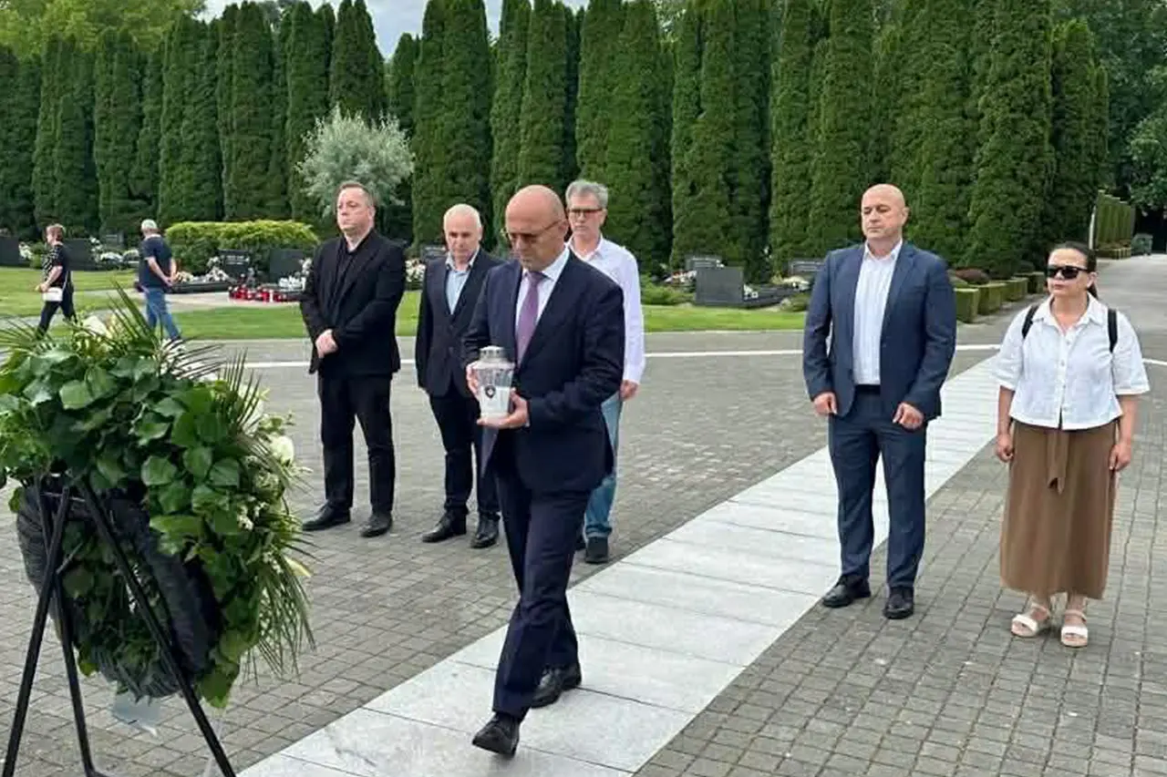 Delegacioni i Ministrisë së Mbrojtjes zhvillon aktivitete zyrtare në Vukovar të Kroacisë