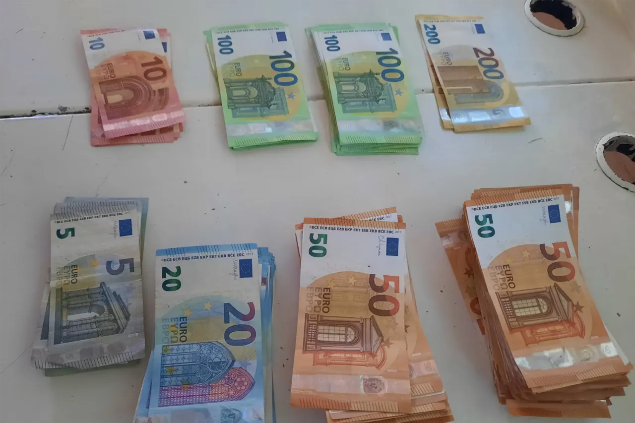 Dogana e Kosovës zbulon rreth 13 mijë euro mjete monetare të padeklaruara