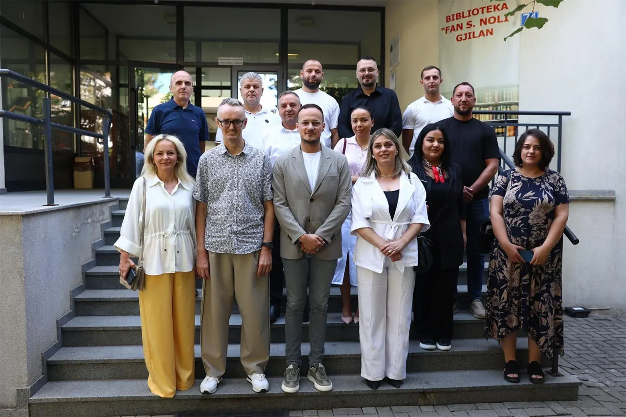 Nënshkruhet marrëveshja me bizneset përfituese të thirrjes publike për subvencionimin e punësimit të personave me aftësi të kufizuara