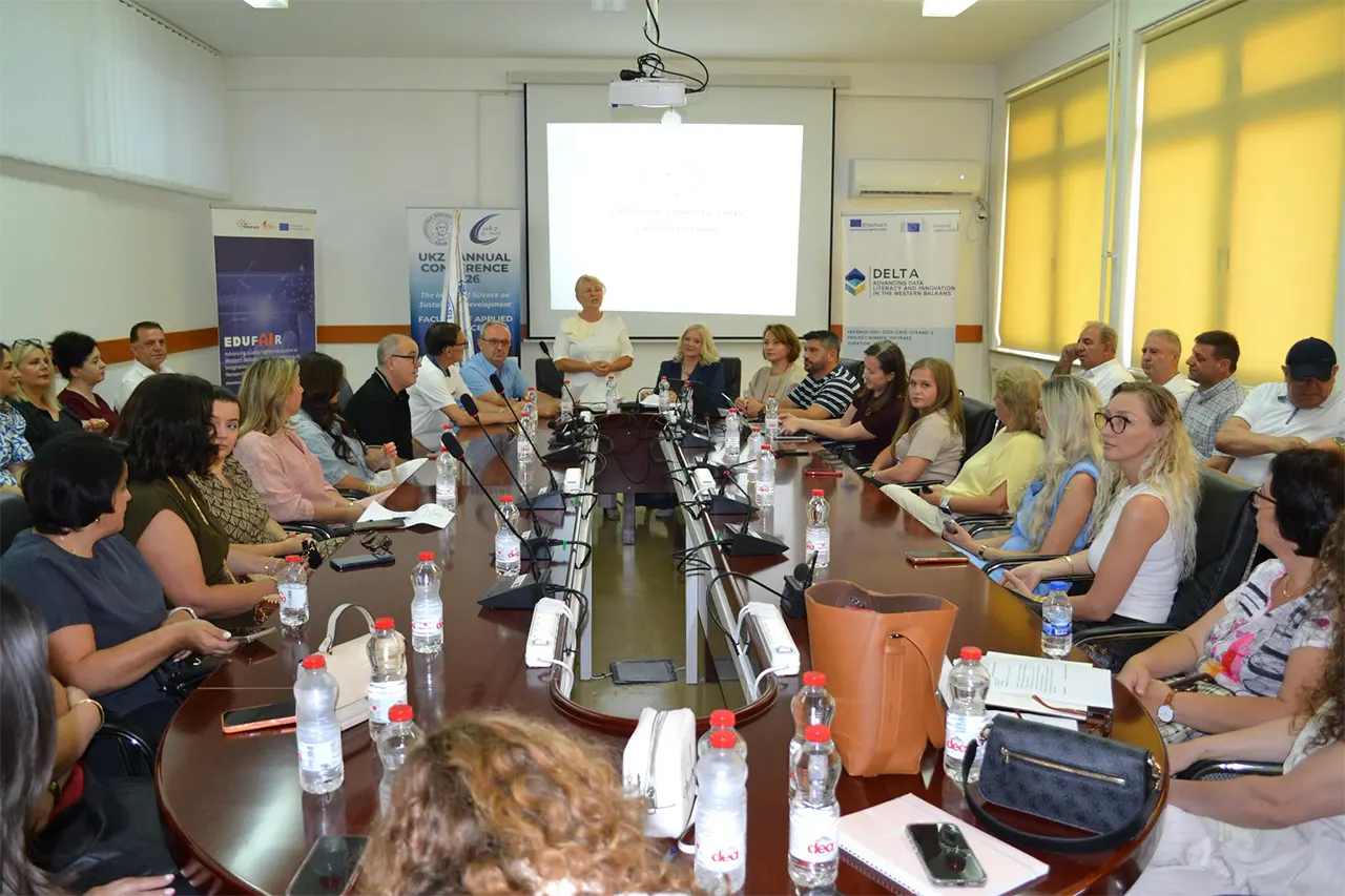 U mbajt takim konsultativ me palët e jashtme të interesit për zhvillimin dhe riakreditimin e programeve studimore në Fakultetin e Edukimit