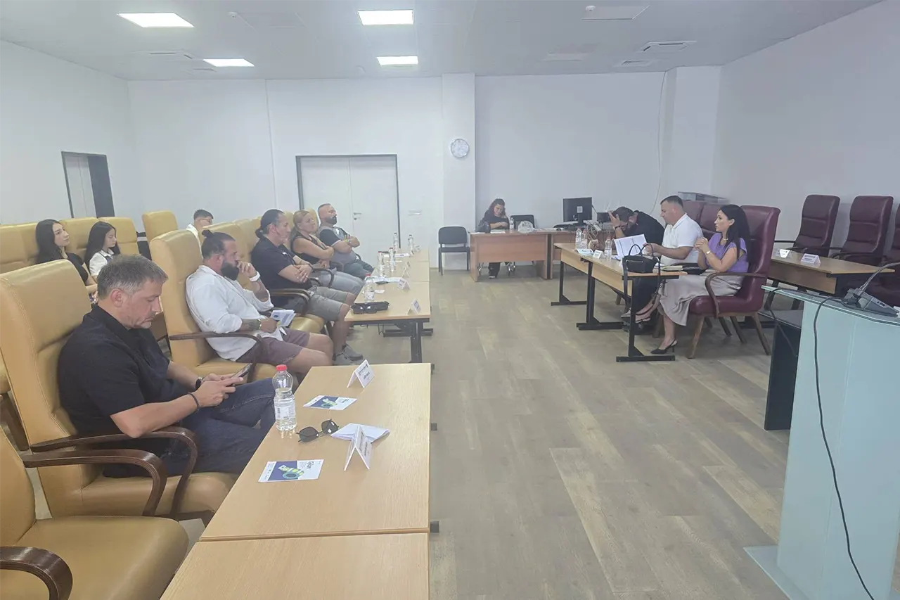 U mbajt dëgjimi buxhetor me përfaqësuesit e shoqërisë civile dhe organizatave joqeveritare