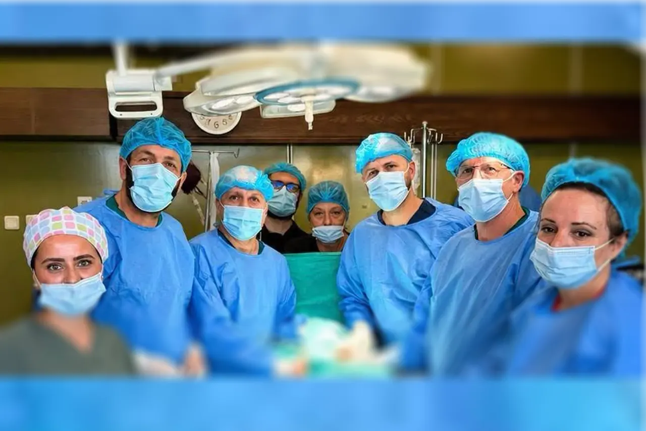 Intervenim kompleks kirurgjik në Klinikën e Kirurgjisë Abdominale