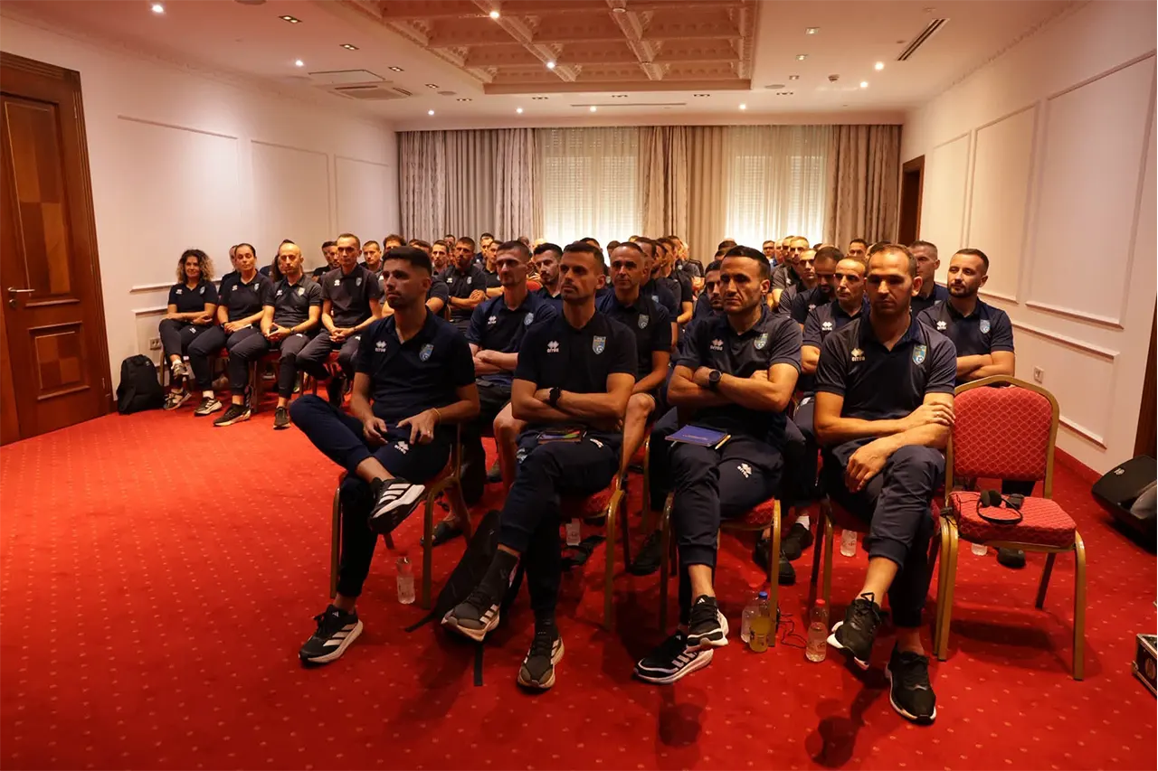 Nis seminari i FIFA-s për gjyqtarët e futbollit të Kosovës