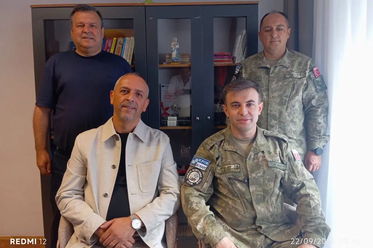 Drejtori i DKA-së, Jeton Rexhepi, takoi KFOR-in Turk