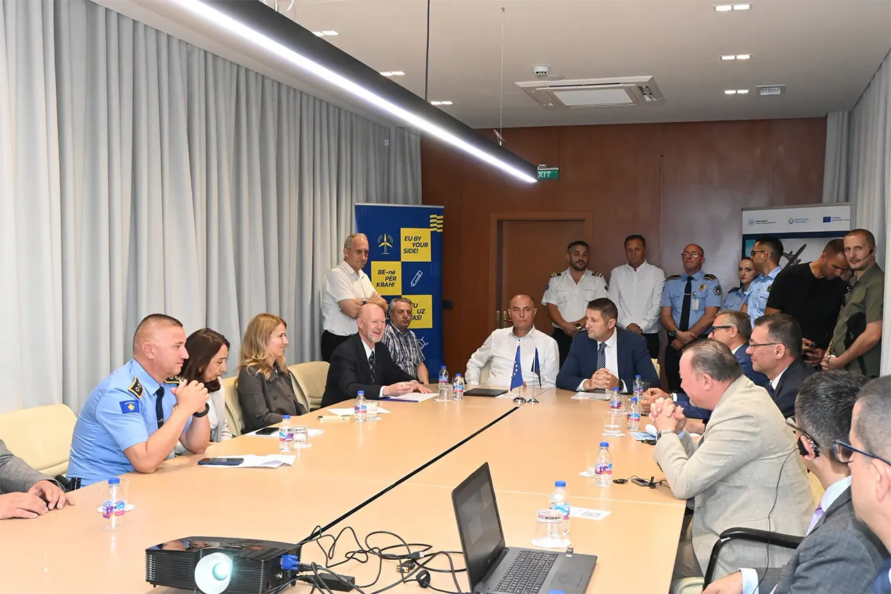 Hapet Zyra e Përbashkët e Doganës dhe Policisë në Aeroportin Ndërkombëtar të Prishtinës