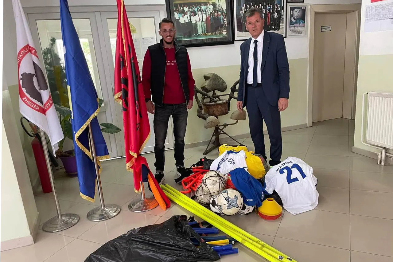 Donacion me pajisje sportive për SHFMU “Agim Ramadani” në Zhegër