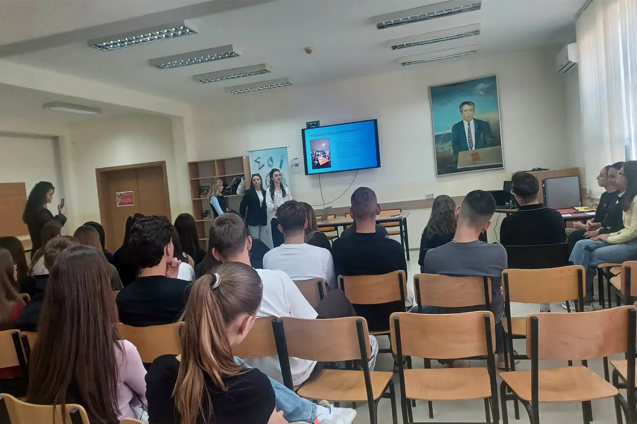 Mundësi të mira për mbështetjen dhe fuqizimin e nxënësve gjimnazistë