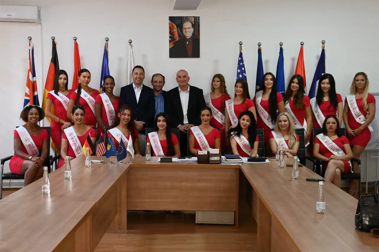 Kryetari Haliti mirëpriti pjesëmarrëset e “Miss Freedom of the World 2026”