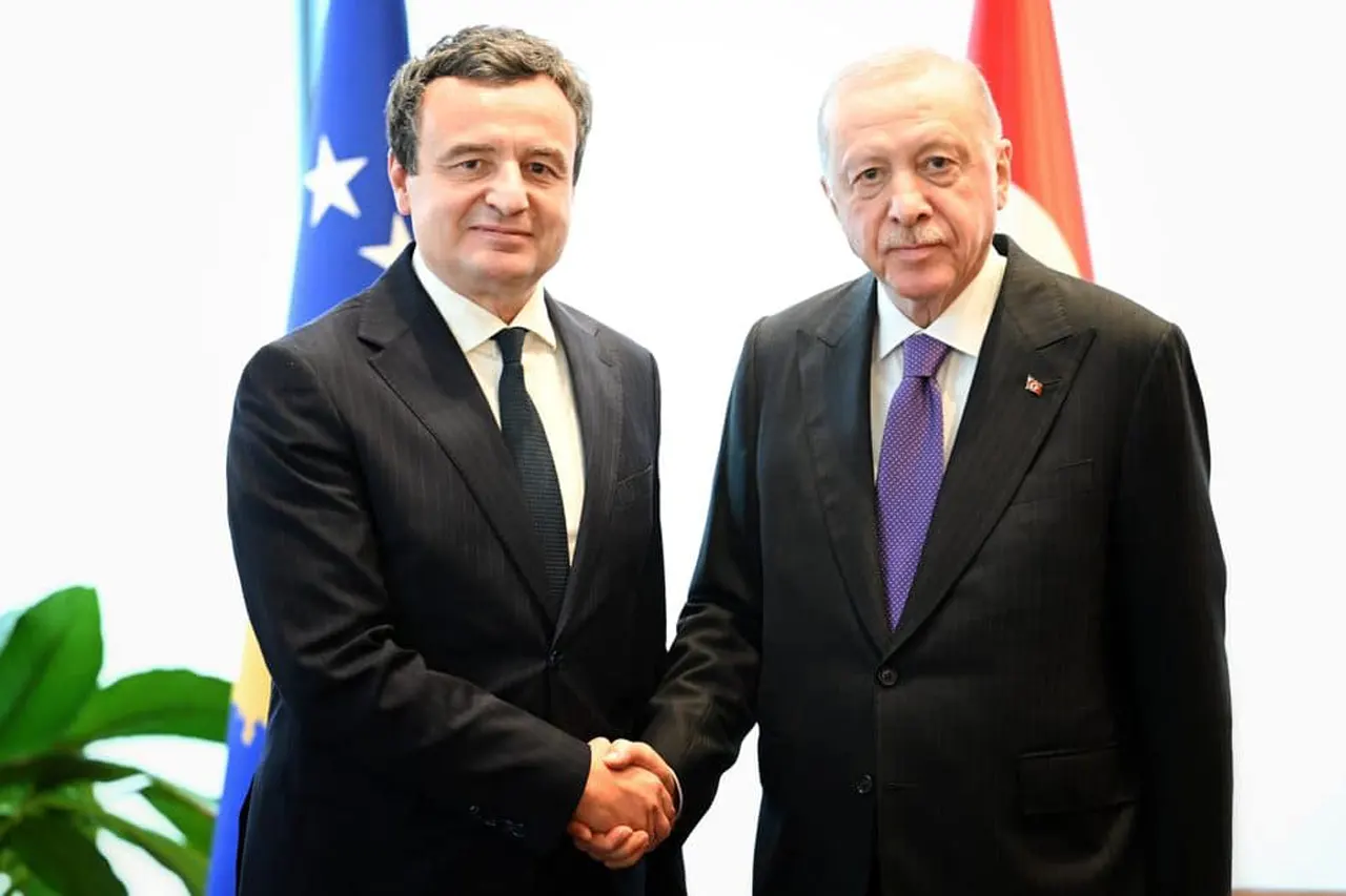 Kryeministri Kurti u takua me presidentin e Turqisë, Erdoğan