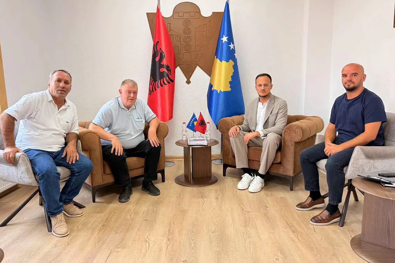 Kryetari Hyseni: Puna për Kompleksin e Varrezave të Dëshmorëve po hyn në fazën finale!