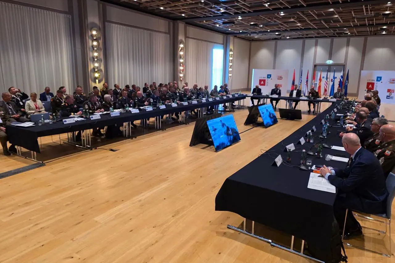 Komandanti i FSK-së, Gjenerallejtënant Bashkim Jashari mori pjesë në punimet e konferencës së Kartës së Adriatikut A5