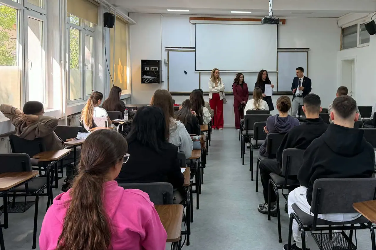 UKZ mbajti provimin pranues plotësues për studimet Bachelor në Fakultetin Juridik