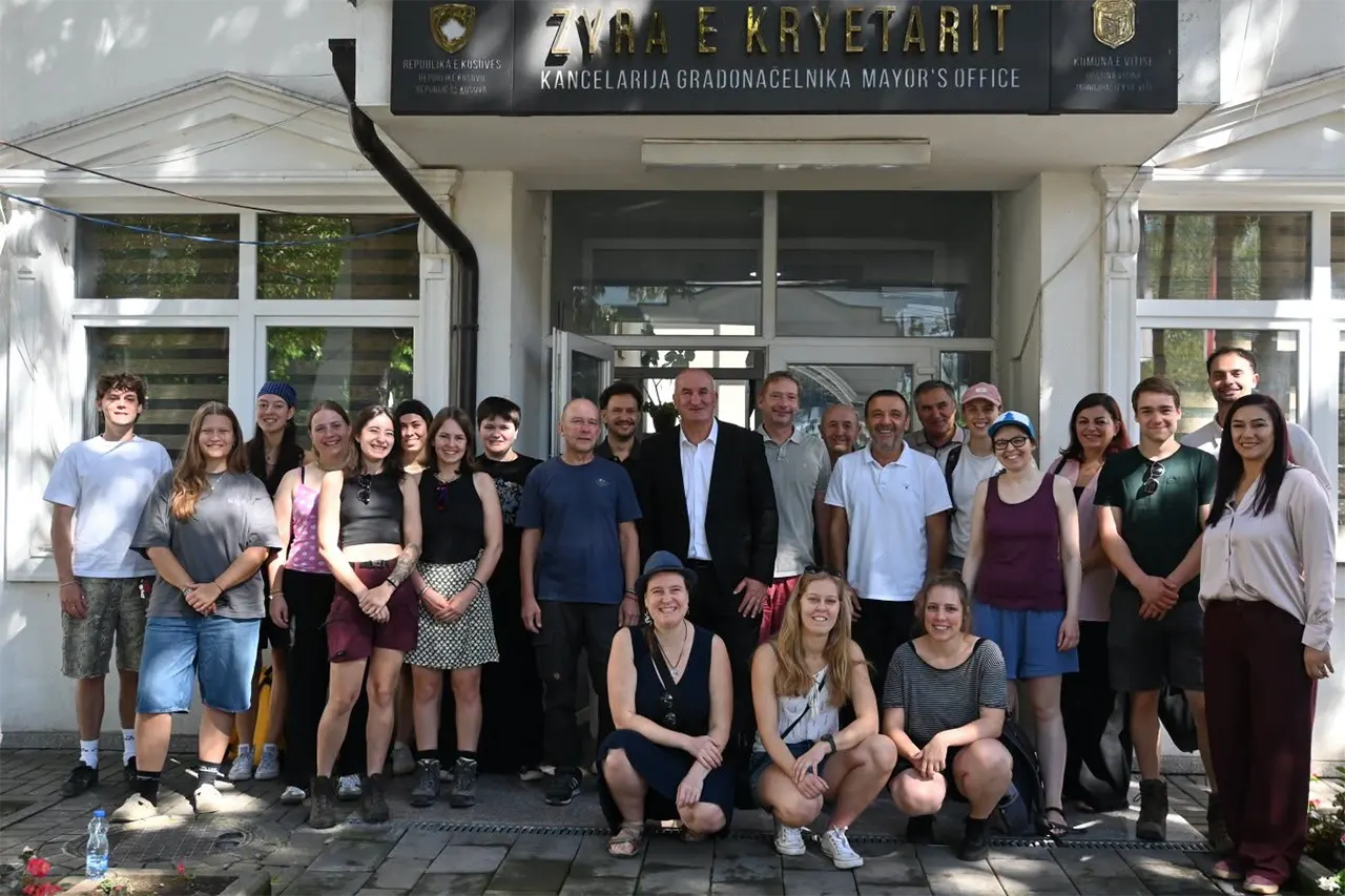 Kryetari Haliti priti në takim studentë nga Universiteti Justus Liebig-Gissen