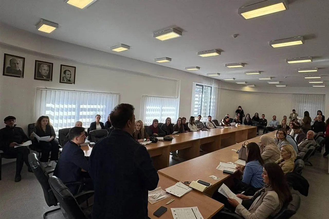 Gjilan: U mbajt sesioni informues për programin “Punë dhe Aftësi për Parandalimin e Migrimit në Kosovë”