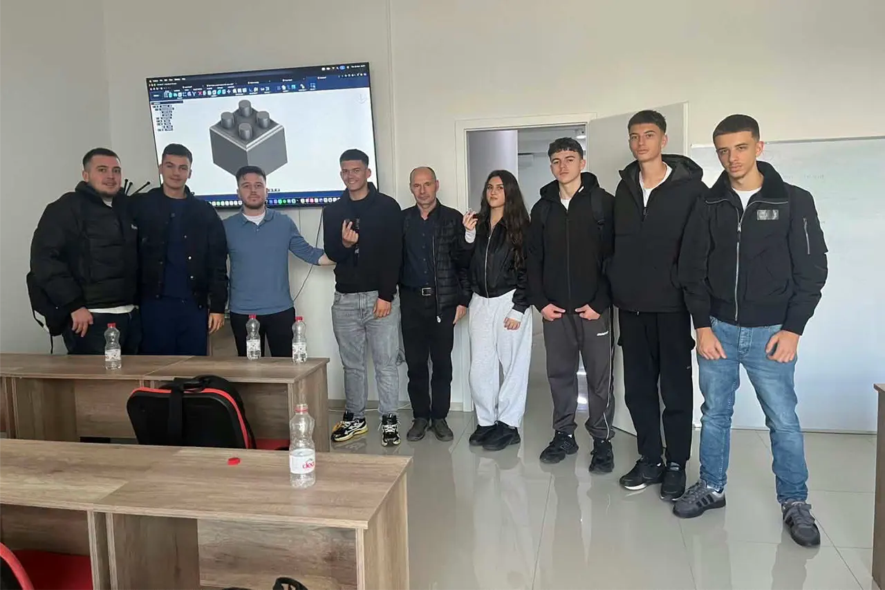 Vizitë edukative në Future Minds Academy