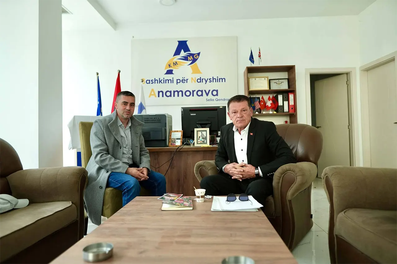 Kadriu e Agushi u bëjnë thirrje qytetarëve të Kosovës Lindore që jetojnë në Kosovë të marrë pjesë në zgjedhjet e nesërme në Serbi