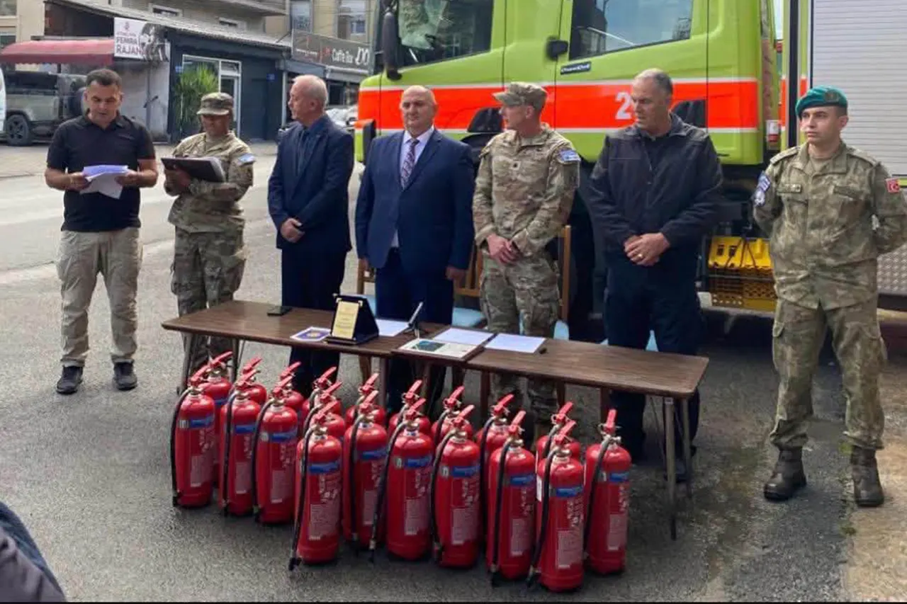 Donacion për zjarrfikësit e Gjilanit