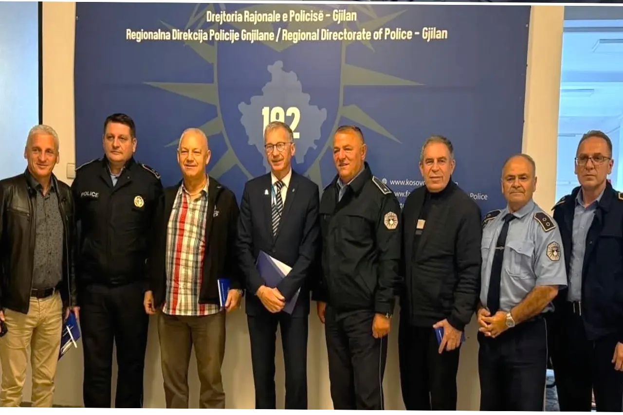 Takim pune mes Policisë së Kosovës në Gjilan dhe OSBE-së
