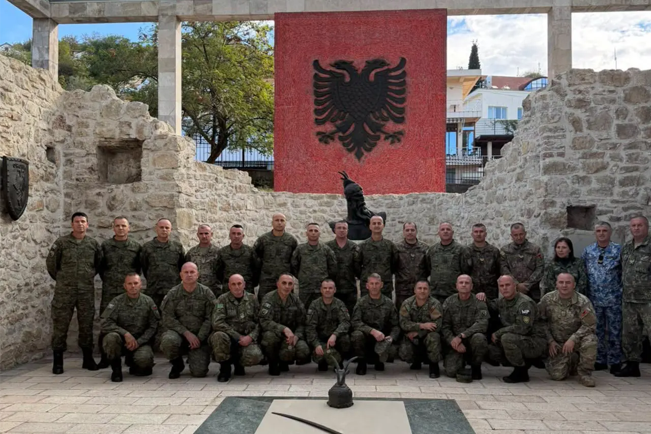 Vizita studimore në Republikën e Shqipërisë e Kursit të rreshter majorëve