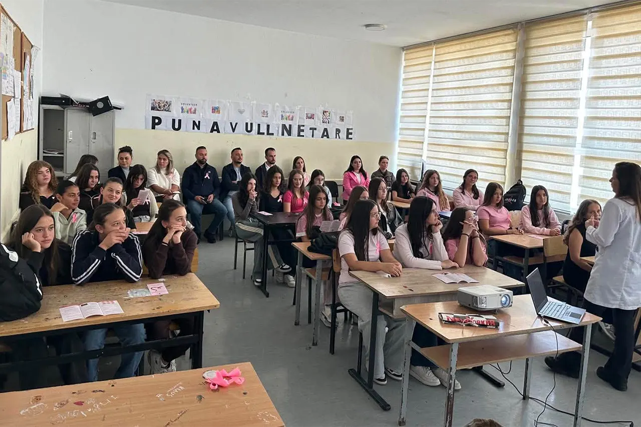 Tetori Rozë – muaji i ndërgjegjësimit për kancerin e gjirit