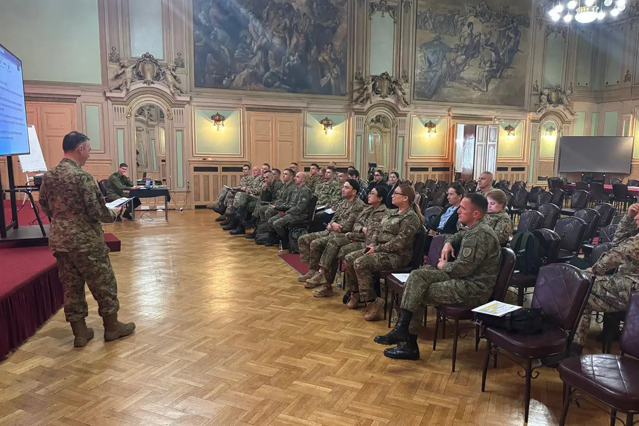 Ushtria Kanadeze mban trajnimin “Defence Resource Management Course”