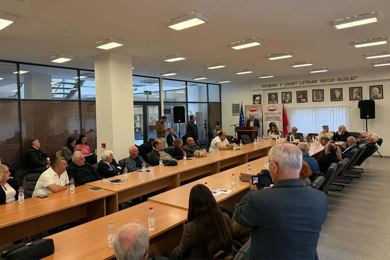 Hapen solemnisht veprimtaritë e edicionit të 17-të të “Vjeshtës letrare të Gjilanit”
