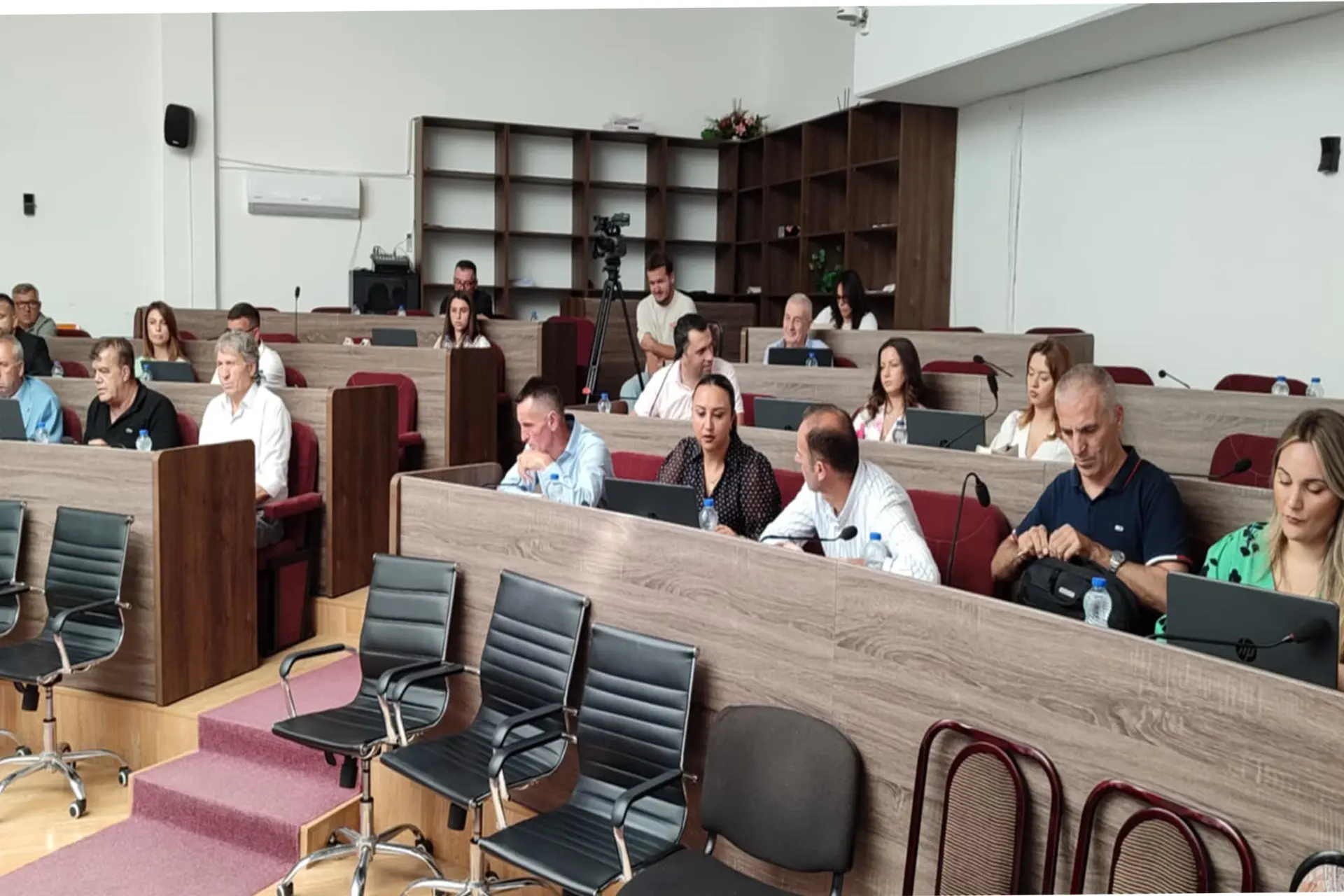 U mbajt mbledhja e gjashtë e rregullt e Kuvendit Komunal të Vitisë